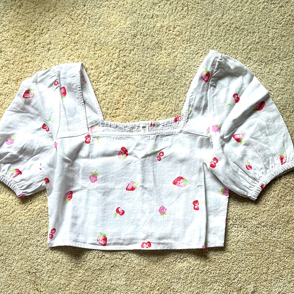 Nordstrom BP Strawberry Cherry Linen Crop Top Sz M